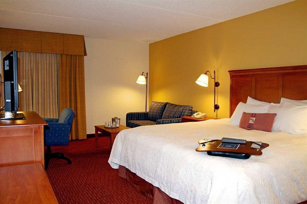 Hampton Inn Clarksville Eksteriør bilde